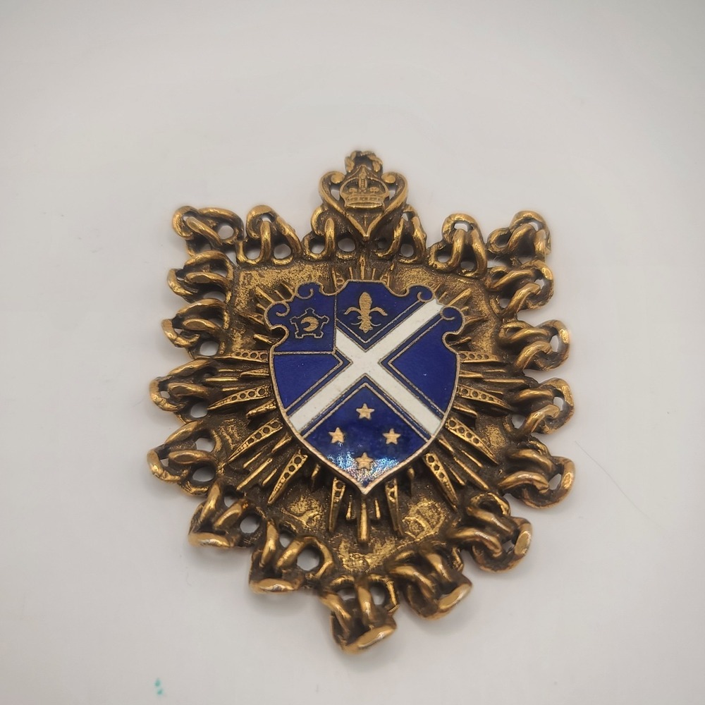 Vintage Heraldic Coat Of Arms Shield Brooch Pendant - No Clasp - No Maker